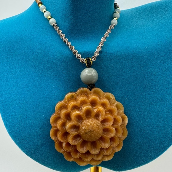 Jewelry - Xiu Yan Jade Crysanthamum Pendant Necklace on Woven Adjustable Nylon Rope